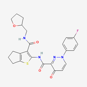 1-(4-fluorophenyl)-4-oxo-N-{3-[(tetrahydrofuran-2-ylmethyl)carbamoyl]-5,6-dihydro-4H-cyclopenta[b]thiophen-2-yl}-1,4-dihydropyridazine-3-carboxamide