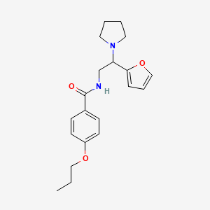 N-[2-(furan-2-yl)-2-(pyrrolidin-1-yl)ethyl]-4-propoxybenzamide