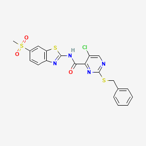 molecular formula C20H15ClN4O3S3 B11382825 2-(benzylsulfanyl)-5-chloro-N-(6-methanesulfonyl-1,3-benzothiazol-2-yl)pyrimidine-4-carboxamide 