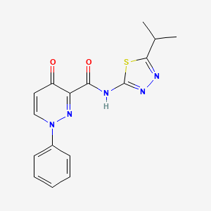 molecular formula C16H15N5O2S B11382950 4-oxo-1-phenyl-N-[5-(propan-2-yl)-1,3,4-thiadiazol-2-yl]-1,4-dihydropyridazine-3-carboxamide 