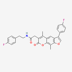 2-[3-(4-fluorophenyl)-5,9-dimethyl-7-oxo-7H-furo[3,2-g]chromen-6-yl]-N-[2-(4-fluorophenyl)ethyl]acetamide