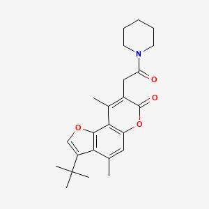 molecular formula C24H29NO4 B11384909 3-tert-butyl-4,9-dimethyl-8-[2-oxo-2-(piperidin-1-yl)ethyl]-7H-furo[2,3-f]chromen-7-one 