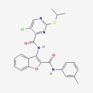 5-chloro-N-{2-[(3-methylphenyl)carbamoyl]-1-benzofuran-3-yl}-2-(propan-2-ylsulfanyl)pyrimidine-4-carboxamide