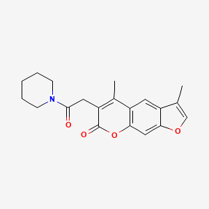 3,5-dimethyl-6-[2-oxo-2-(piperidin-1-yl)ethyl]-7H-furo[3,2-g]chromen-7-one