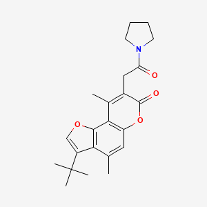 molecular formula C23H27NO4 B11389982 3-tert-butyl-4,9-dimethyl-8-[2-oxo-2-(pyrrolidin-1-yl)ethyl]-7H-furo[2,3-f]chromen-7-one 