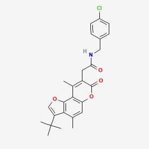 molecular formula C26H26ClNO4 B11392725 2-(3-tert-butyl-4,9-dimethyl-7-oxo-7H-furo[2,3-f]chromen-8-yl)-N-(4-chlorobenzyl)acetamide 