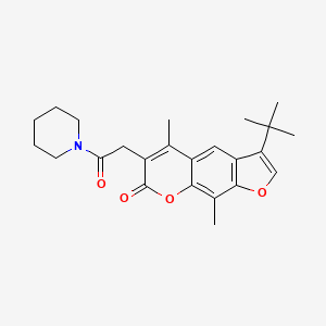 3-tert-butyl-5,9-dimethyl-6-[2-oxo-2-(piperidin-1-yl)ethyl]-7H-furo[3,2-g]chromen-7-one