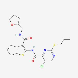 5-chloro-2-(propylsulfanyl)-N-{3-[(tetrahydrofuran-2-ylmethyl)carbamoyl]-5,6-dihydro-4H-cyclopenta[b]thiophen-2-yl}pyrimidine-4-carboxamide