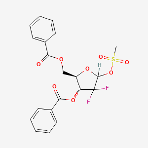 molecular formula C₂₀H₁₈F₂O₈S B1140669 ((2R,3R)-3-(Benzoyloxy)-4,4-difluoro-5-((methylsulfonyl)oxy)tetrahydrofuran-2-yl)methyl benzoate CAS No. 122111-11-9