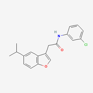 N-(3-chlorophenyl)-2-[5-(propan-2-yl)-1-benzofuran-3-yl]acetamide