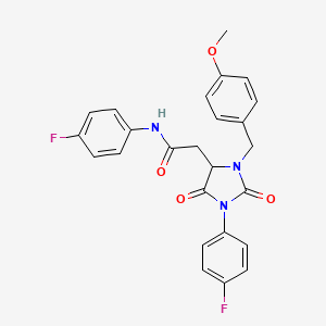 N-(4-fluorophenyl)-2-[1-(4-fluorophenyl)-3-[(4-methoxyphenyl)methyl]-2,5-dioxoimidazolidin-4-yl]acetamide