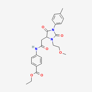 Ethyl 4-({[3-(2-methoxyethyl)-1-(4-methylphenyl)-2,5-dioxoimidazolidin-4-yl]acetyl}amino)benzoate