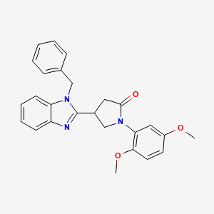 molecular formula C26H25N3O3 B11424176 4-(1-benzyl-1H-benzo[d]imidazol-2-yl)-1-(2,5-dimethoxyphenyl)pyrrolidin-2-one 