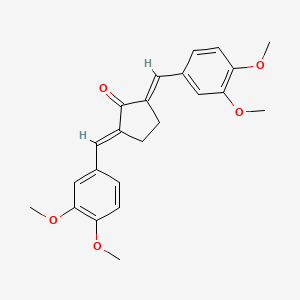 (2E,5E)-2,5-bis(3,4-dimethoxybenzylidene)cyclopentanone