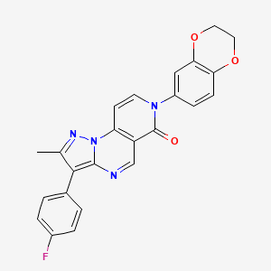 molecular formula C24H17FN4O3 B11458981 7-(2,3-dihydro-1,4-benzodioxin-6-yl)-3-(4-fluorophenyl)-2-methylpyrazolo[1,5-a]pyrido[3,4-e]pyrimidin-6(7H)-one 