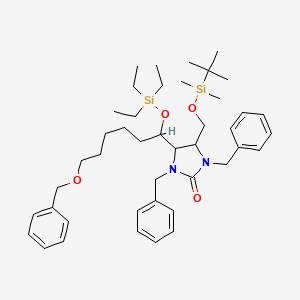 B1146081 1,3-Dibenzyl-4-[[tert-butyl(dimethyl)silyl]oxymethyl]-5-(6-phenylmethoxy-1-triethylsilyloxyhexyl)imidazolidin-2-one CAS No. 1796929-74-2