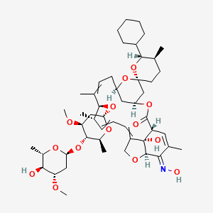 (1R,4S,5'S,6R,6'S,8R,12S,13S,20R,21E,24S)-6'-Cyclohexyl-24-hydroxy-21-hydroxyimino-12-[(2R,4S,5S,6S)-5-[(2S,4S,5S,6S)-5-hydroxy-4-methoxy-6-methyloxan-2-yl]oxy-4-methoxy-6-methyloxan-2-yl]oxy-5',11,13,22-tetramethylspiro[3,7,19-trioxatetracyclo[15.6.1.14,8.020,24]pentacosa-10,14,16,22-tetraene-6,2'-oxane]-2-one