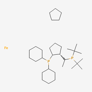molecular formula C32H52FeP2 10* B1146709 (R)-(-)-1-[(S)-2-(二环己基膦基)二茂铁基]乙基二叔丁基膦 CAS No. 158923-11-6