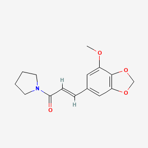 molecular formula C15H17NO4 B11468316 (2E)-3-(7-methoxy-1,3-benzodioxol-5-yl)-1-(pyrrolidin-1-yl)prop-2-en-1-one 