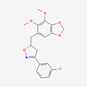 3-(3-Chlorophenyl)-5-[(6,7-dimethoxy-1,3-benzodioxol-5-yl)methyl]-4,5-dihydro-1,2-oxazole