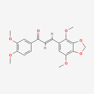 (2E)-3-(4,7-dimethoxy-1,3-benzodioxol-5-yl)-1-(3,4-dimethoxyphenyl)prop-2-en-1-one