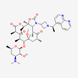 molecular formula C44H65N5O10 B1148086 (3aS,4R,7R,9R,10R,11R,13R,15R,15aR)-4-乙基八氢-11-甲氧基-3a,7,9,11,13,15-六甲基-1-[1-[(1R)-1-(1,8-萘啶-4-基)乙基]-3-氮杂环丁基]-10-[[3,4,6-三脱氧-3-(二甲氨基)-β-D-木糖-己吡喃糖基]氧基]-2H-氧杂环十四碳烯[4,3-d]恶唑-2,6,8,14(1H,7H,9H)四酮 CAS No. 893556-85-9