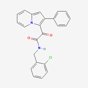 N-[(2-chlorophenyl)methyl]-2-oxo-2-(2-phenylindolizin-3-yl)acetamide