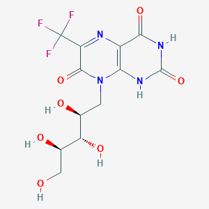 molecular formula C12H13F3N4O7 B114927 8-[(2S,3S,4R)-2,3,4,5-tetrahydroxypentyl]-6-(trifluoromethyl)-1H-pteridine-2,4,7-trione CAS No. 143309-76-6
