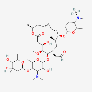 molecular formula C₄₃H₇₁D₃N₂O₁₄ B1150891 2-[(4R,5S,6S,7R,9R,10R,16R)-6-[5-(4,5-dihydroxy-4,6-dimethyloxan-2-yl)oxy-4-(dimethylamino)-3-hydroxy-6-methyloxan-2-yl]oxy-4-hydroxy-5-methoxy-9,16-dimethyl-10-[6-methyl-5-[methyl(trideuteriomethyl)amino]oxan-2-yl]oxy-2-oxo-1-oxacyclohexadeca-11,13-dien-7-yl]acetaldehyde 