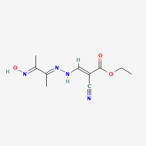 ethyl (2E)-2-cyano-3-{(2E)-2-[(3E)-3-(hydroxyimino)butan-2-ylidene]hydrazinyl}prop-2-enoate