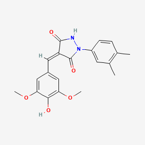 molecular formula C20H20N2O5 B11533917 (4Z)-1-(3,4-dimethylphenyl)-4-[(4-hydroxy-3,5-dimethoxyphenyl)methylidene]pyrazolidine-3,5-dione 