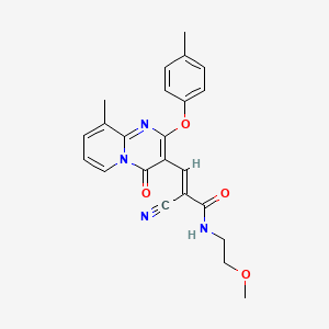 (2E)-2-cyano-N-(2-methoxyethyl)-3-[9-methyl-2-(4-methylphenoxy)-4-oxo-4H-pyrido[1,2-a]pyrimidin-3-yl]prop-2-enamide