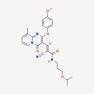 (2E)-2-cyano-3-[2-(4-methoxyphenoxy)-9-methyl-4-oxo-4H-pyrido[1,2-a]pyrimidin-3-yl]-N-[3-(propan-2-yloxy)propyl]prop-2-enamide