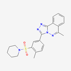 molecular formula C22H23N5O2S B11575360 6-Methyl-3-[4-methyl-3-(piperidin-1-ylsulfonyl)phenyl][1,2,4]triazolo[3,4-a]phthalazine 