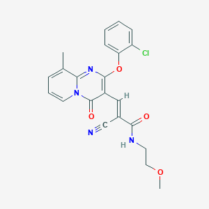 (2E)-3-[2-(2-chlorophenoxy)-9-methyl-4-oxo-4H-pyrido[1,2-a]pyrimidin-3-yl]-2-cyano-N-(2-methoxyethyl)prop-2-enamide