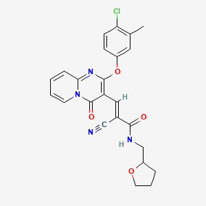 (2E)-3-[2-(4-chloro-3-methylphenoxy)-4-oxo-4H-pyrido[1,2-a]pyrimidin-3-yl]-2-cyano-N-(tetrahydrofuran-2-ylmethyl)prop-2-enamide