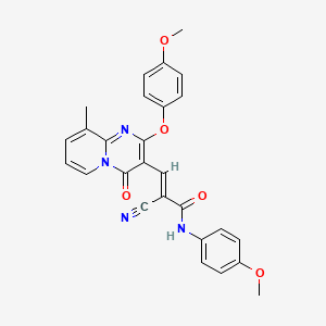 (2E)-2-cyano-3-[2-(4-methoxyphenoxy)-9-methyl-4-oxo-4H-pyrido[1,2-a]pyrimidin-3-yl]-N-(4-methoxyphenyl)prop-2-enamide