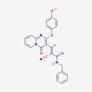 (2E)-N-benzyl-2-cyano-3-[2-(4-methoxyphenoxy)-4-oxo-4H-pyrido[1,2-a]pyrimidin-3-yl]prop-2-enamide