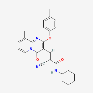 (2E)-2-cyano-N-cyclohexyl-3-[9-methyl-2-(4-methylphenoxy)-4-oxo-4H-pyrido[1,2-a]pyrimidin-3-yl]prop-2-enamide