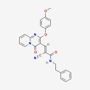 (2E)-2-cyano-3-[2-(4-methoxyphenoxy)-4-oxo-4H-pyrido[1,2-a]pyrimidin-3-yl]-N-(2-phenylethyl)prop-2-enamide