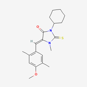 (5Z)-3-cyclohexyl-5-[(4-methoxy-2,5-dimethylphenyl)methylidene]-1-methyl-2-sulfanylideneimidazolidin-4-one