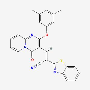 (2E)-2-(1,3-benzothiazol-2-yl)-3-[2-(3,5-dimethylphenoxy)-4-oxo-4H-pyrido[1,2-a]pyrimidin-3-yl]prop-2-enenitrile