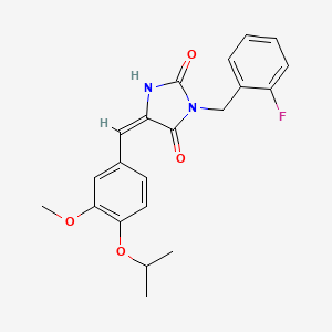 (5E)-3-(2-fluorobenzyl)-5-[3-methoxy-4-(propan-2-yloxy)benzylidene]imidazolidine-2,4-dione