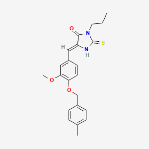 (5Z)-5-({3-Methoxy-4-[(4-methylphenyl)methoxy]phenyl}methylidene)-3-propyl-2-sulfanylideneimidazolidin-4-one