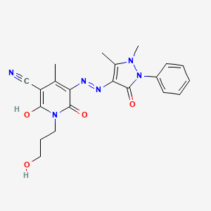 molecular formula C21H22N6O4 B11599106 (5Z)-5-[2-(1,5-dimethyl-3-oxo-2-phenyl-2,3-dihydro-1H-pyrazol-4-yl)hydrazinylidene]-1-(3-hydroxypropyl)-4-methyl-2,6-dioxo-1,2,5,6-tetrahydropyridine-3-carbonitrile 