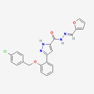 molecular formula C22H17ClN4O3 B11643515 5-(2-((4-Chlorobenzyl)oxy)phenyl)-N'-(furan-2-ylmethylene)-1H-pyrazole-3-carbohydrazide CAS No. 303106-25-4