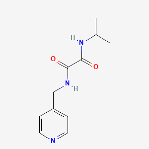 N-(propan-2-yl)-N'-(pyridin-4-ylmethyl)ethanediamide