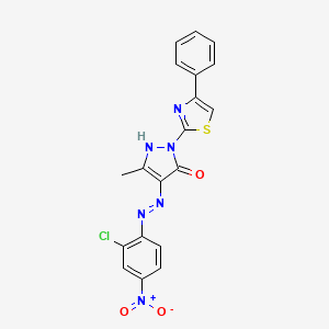 (4Z)-4-[2-(2-chloro-4-nitrophenyl)hydrazinylidene]-5-methyl-2-(4-phenyl-1,3-thiazol-2-yl)-2,4-dihydro-3H-pyrazol-3-one