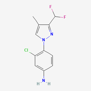 molecular formula C11H10ClF2N3 B11709548 3-Chloro-4-[3-(difluoromethyl)-4-methyl-1H-pyrazol-1-yl]aniline 