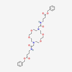 Benzyl 4-({[16-(2-{[4-(benzyloxy)-4-oxobutyl]amino}-2-oxoethyl)-1,4,10,13-tetraoxa-7,16-diazacyclooctadecan-7-yl]acetyl}amino)butanoate